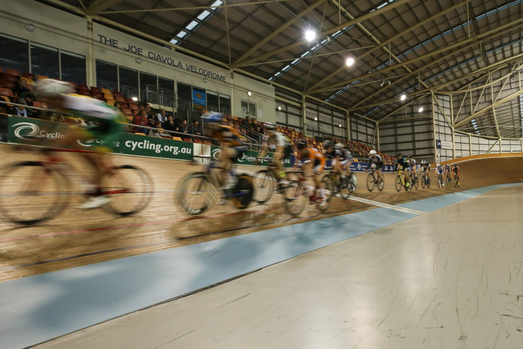 Anzac-Day-Omnium-25-Apr-15-Photo-Con-Chronis-3B2A1095-1024x683 The 2015 ANZAC Day Omnium in Pictures